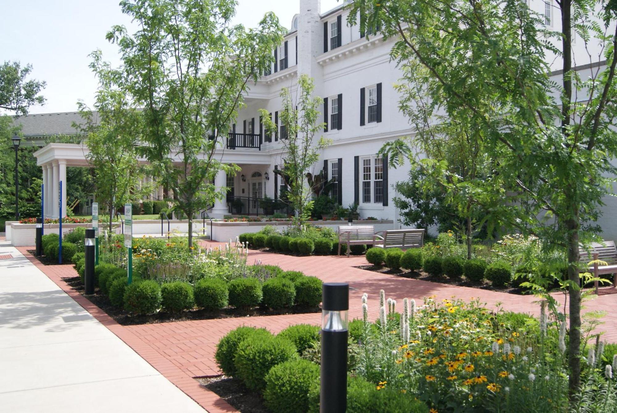 Historic Boone Tavern Berea Exterior foto
